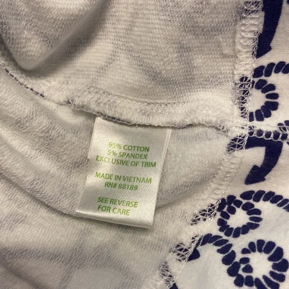 Lilly Pulitzer Dress size M length 36” bust 36/38” sleeves 16” excellent condi - Picture 9 of 16